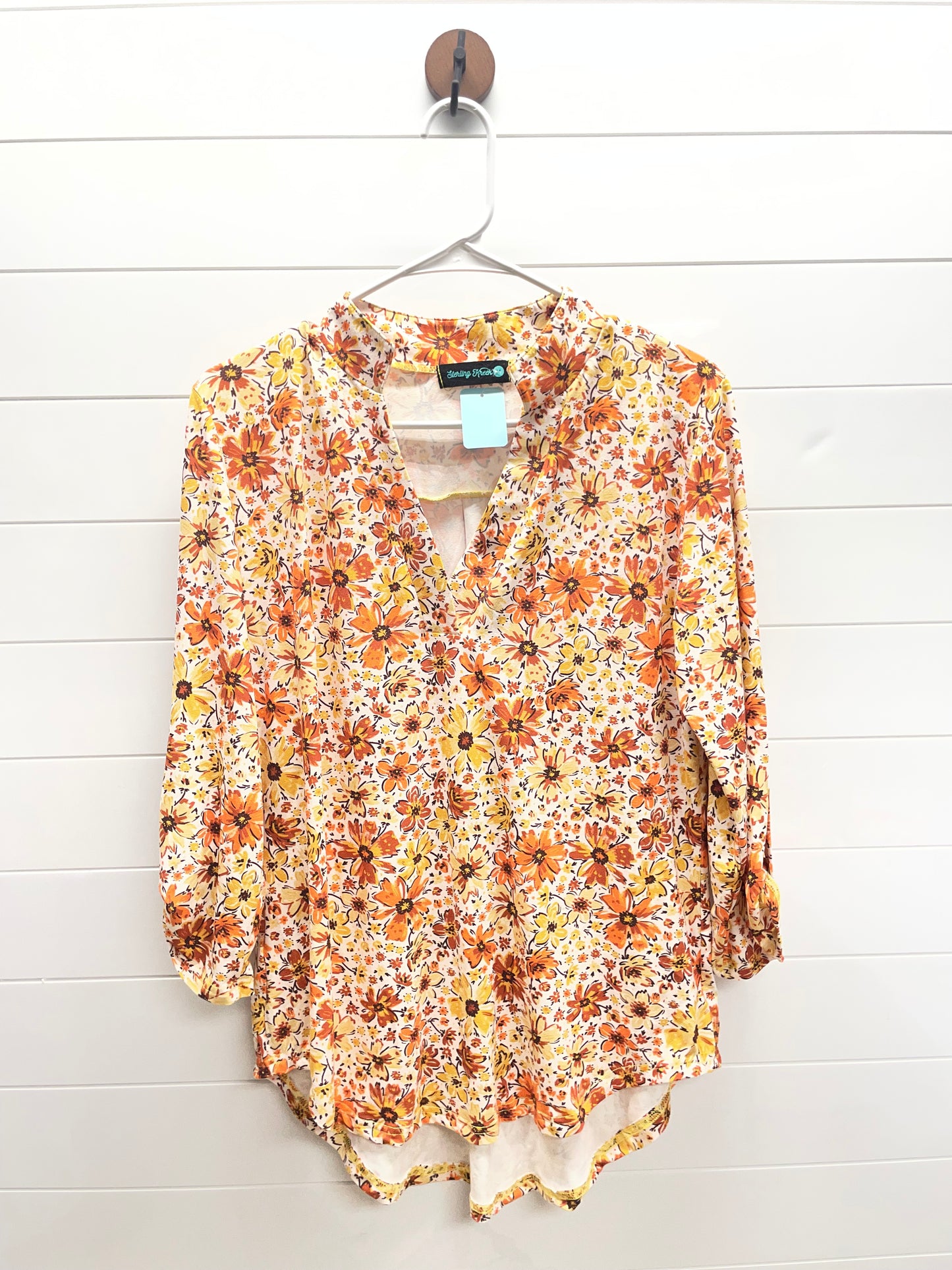 Women’s Medium Long Sleeve