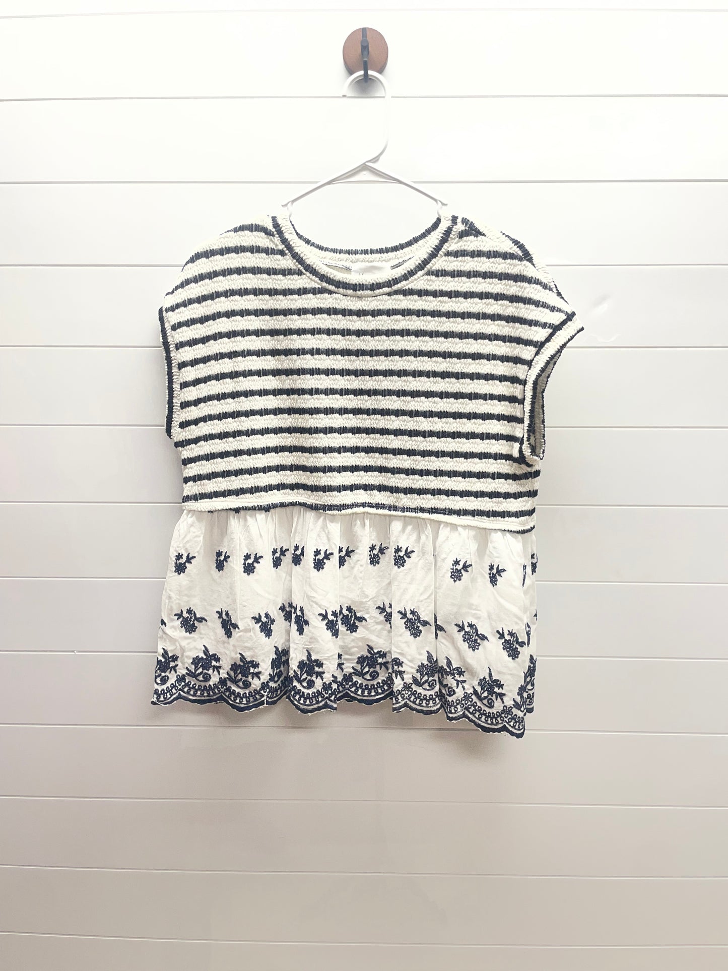 Women’s small shirt