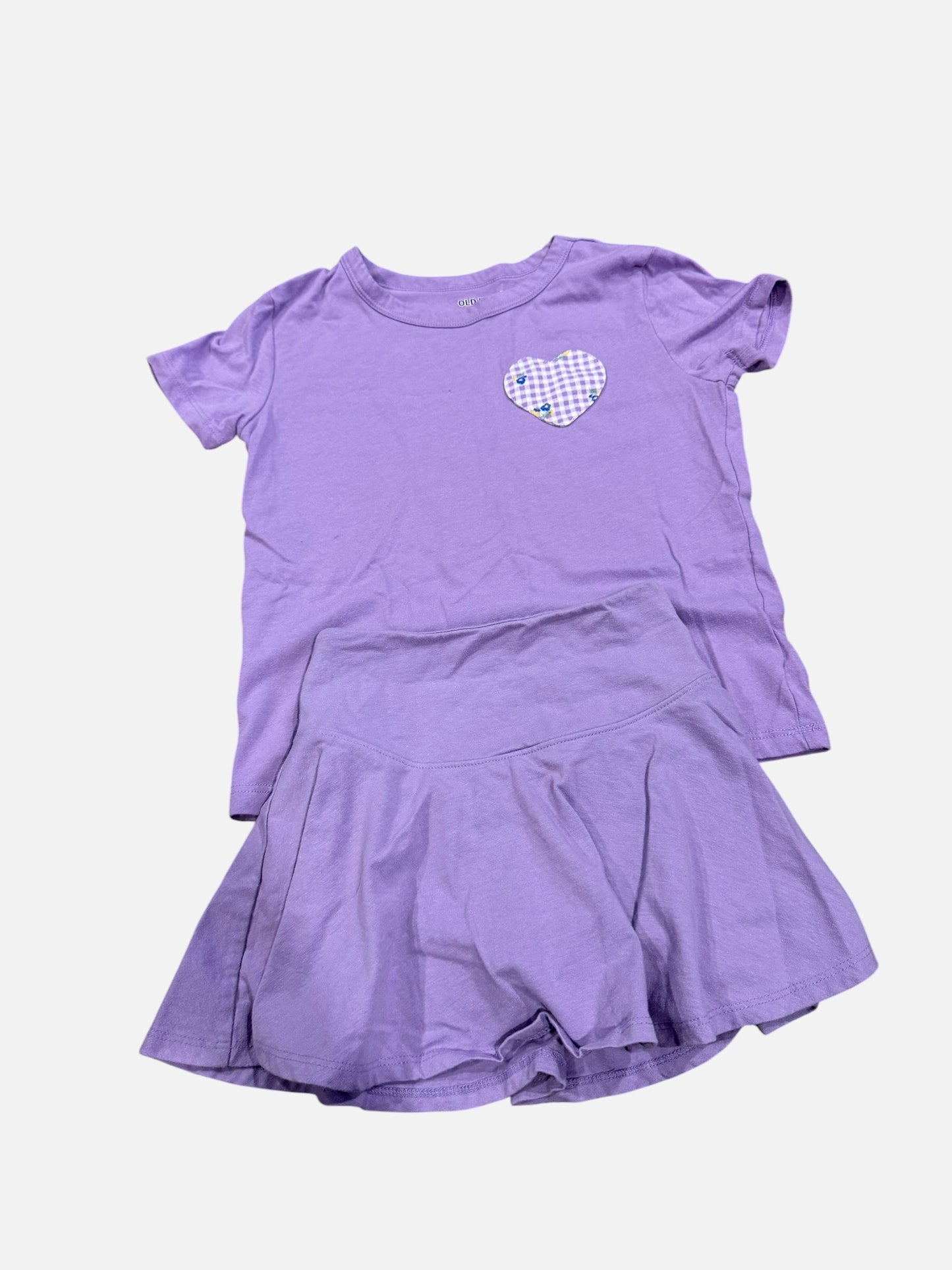 Girl’s 6/7 old navy outfit - skort