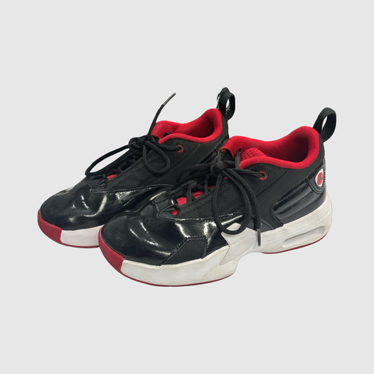Boys Air Jordan’s 5Y
