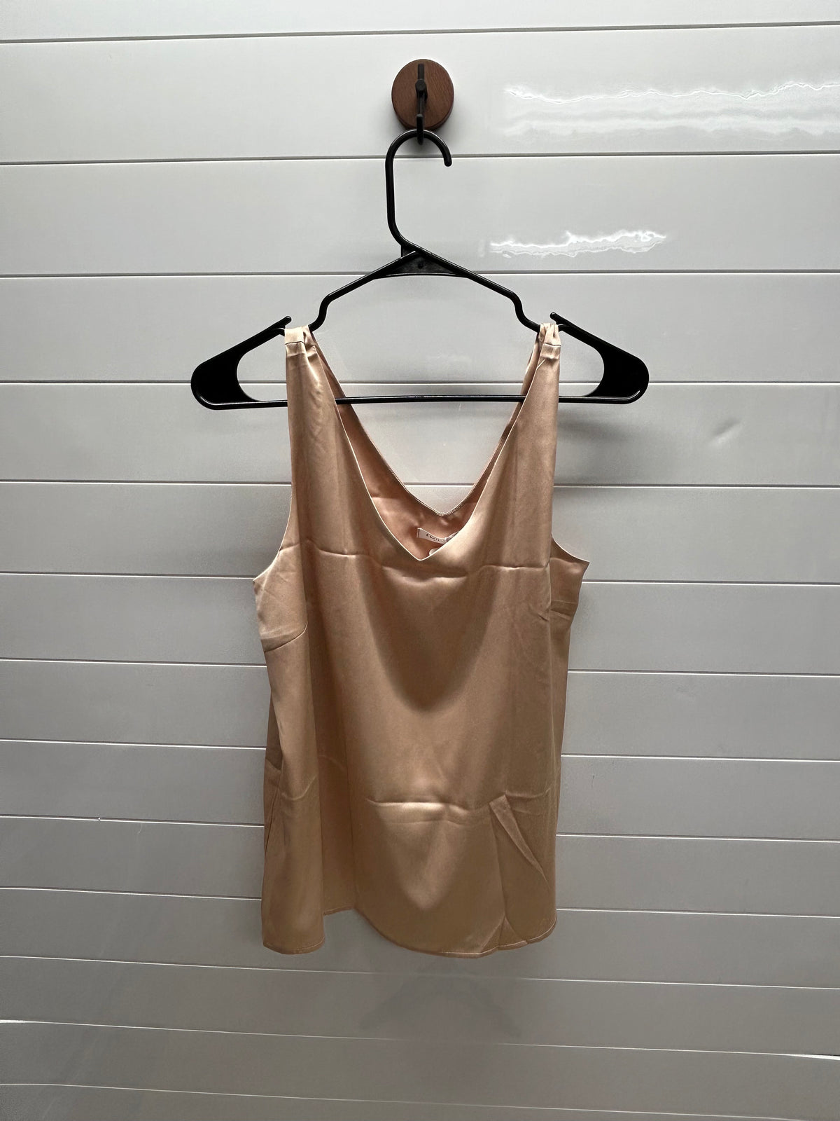 Woman’s medium