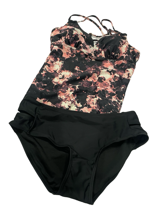Women’s medium swimsuit