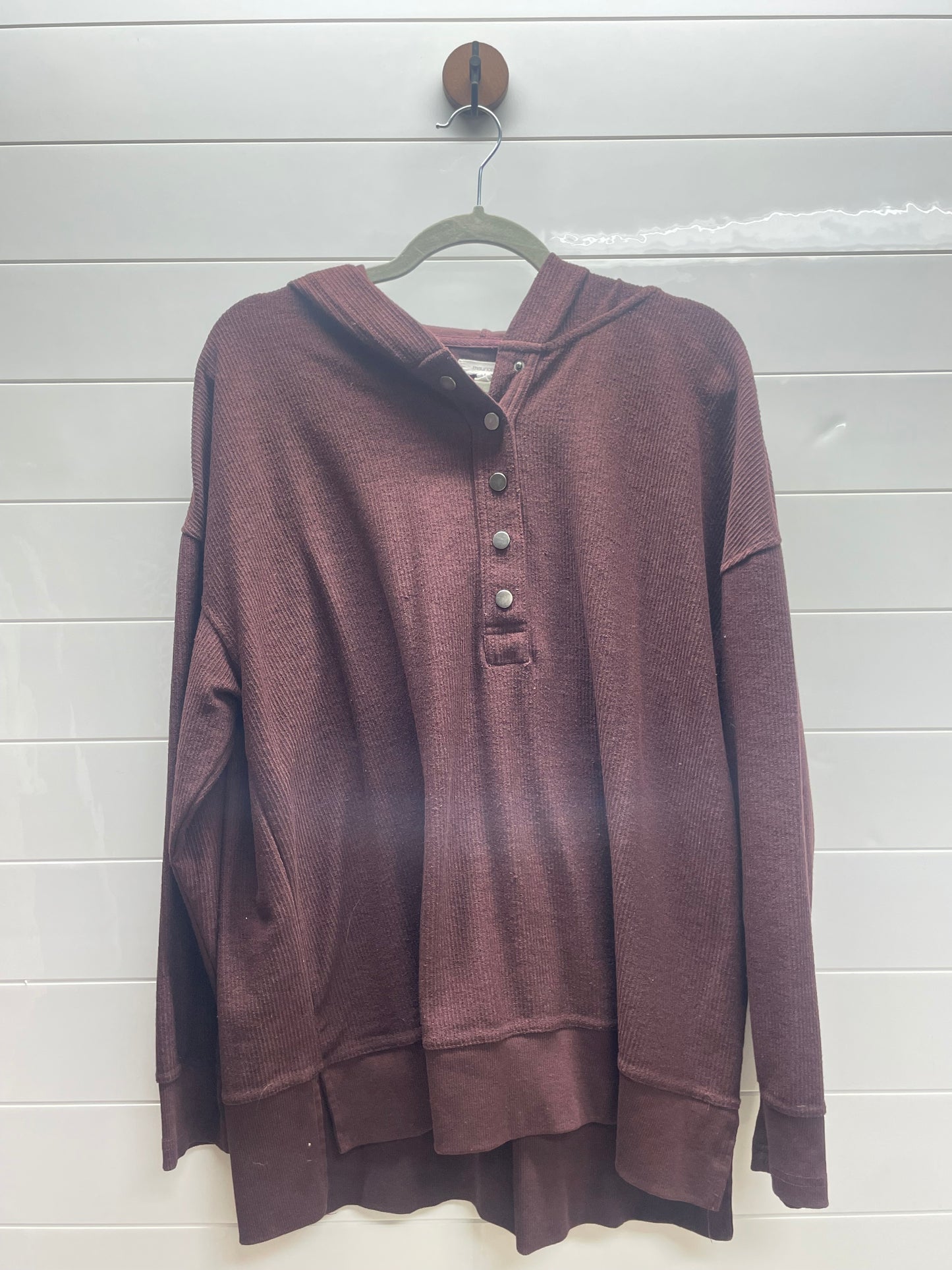 Women’s large long sleeve