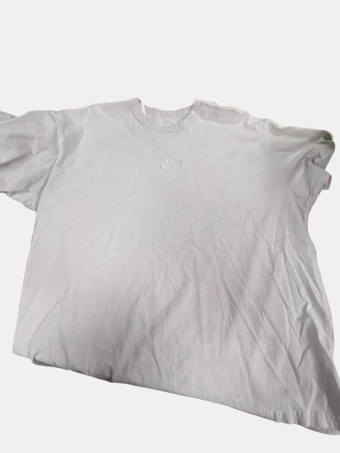 Mens XL Nike Tee-light stains