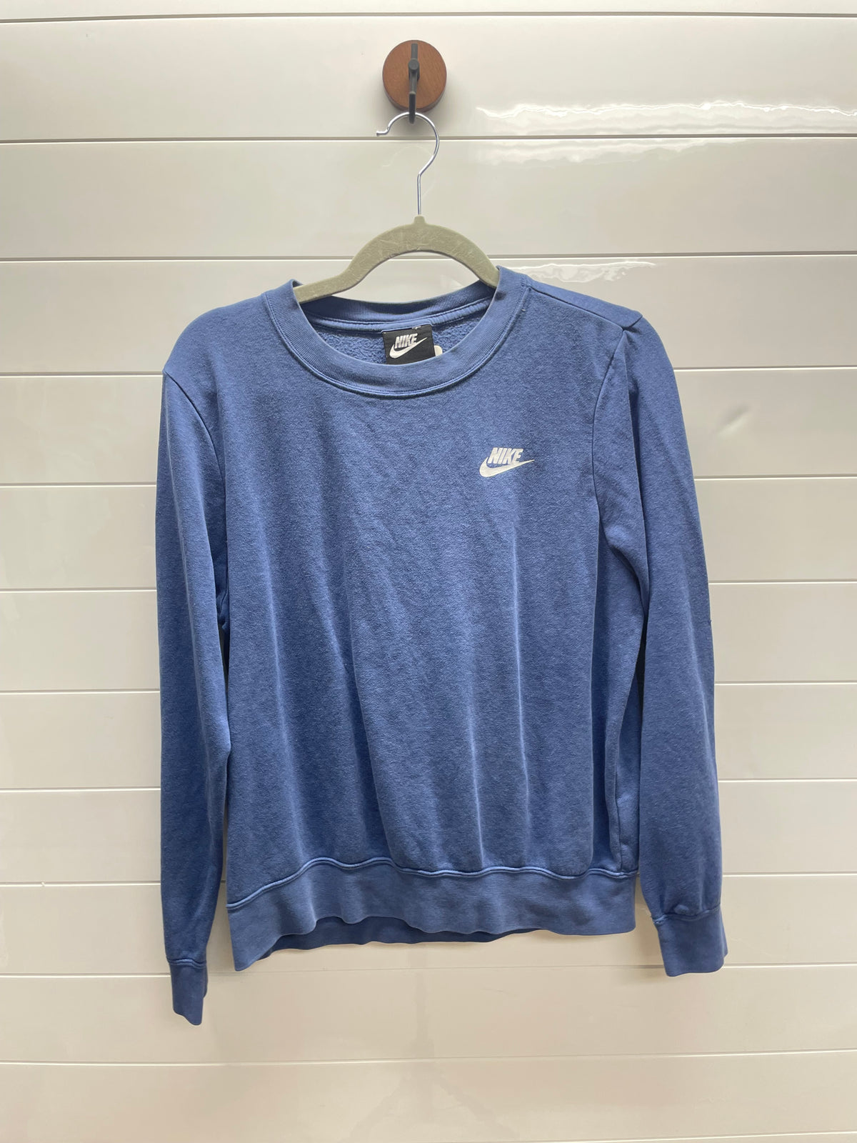 Women’s medium Nike