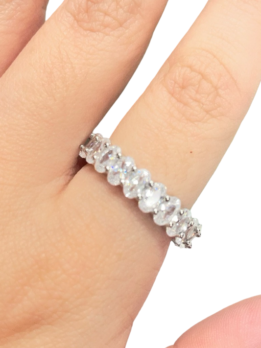 Mint & Lily Ring (7.5/8)