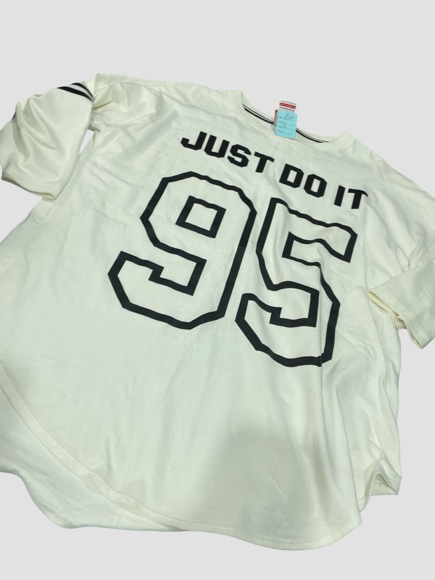 Women’s Large Nike Shirt