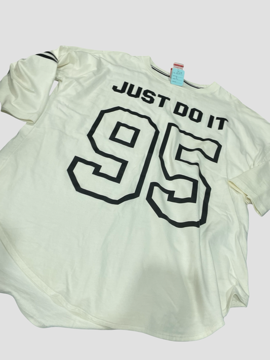 Women’s Large Nike Shirt