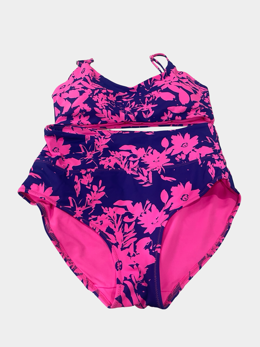 Women’s Medium Top/Small Bottom