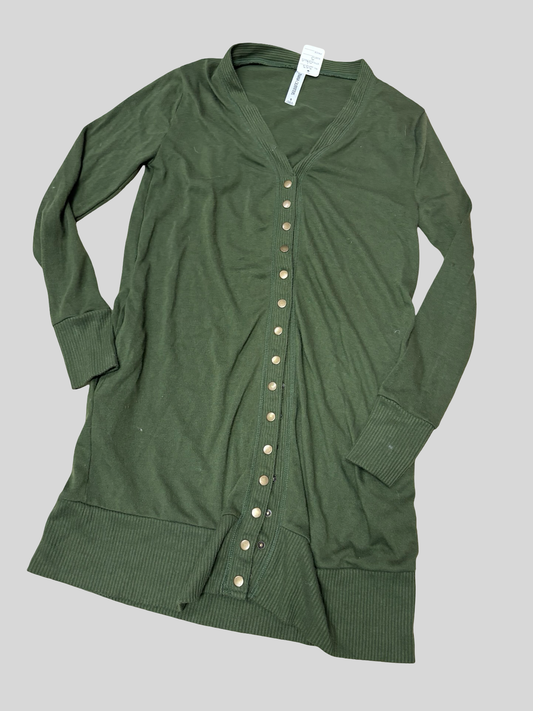 Women’s Zenana Button Up-Small(stain)