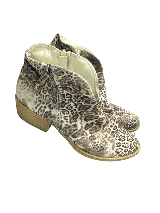 Women’s 9 Boots