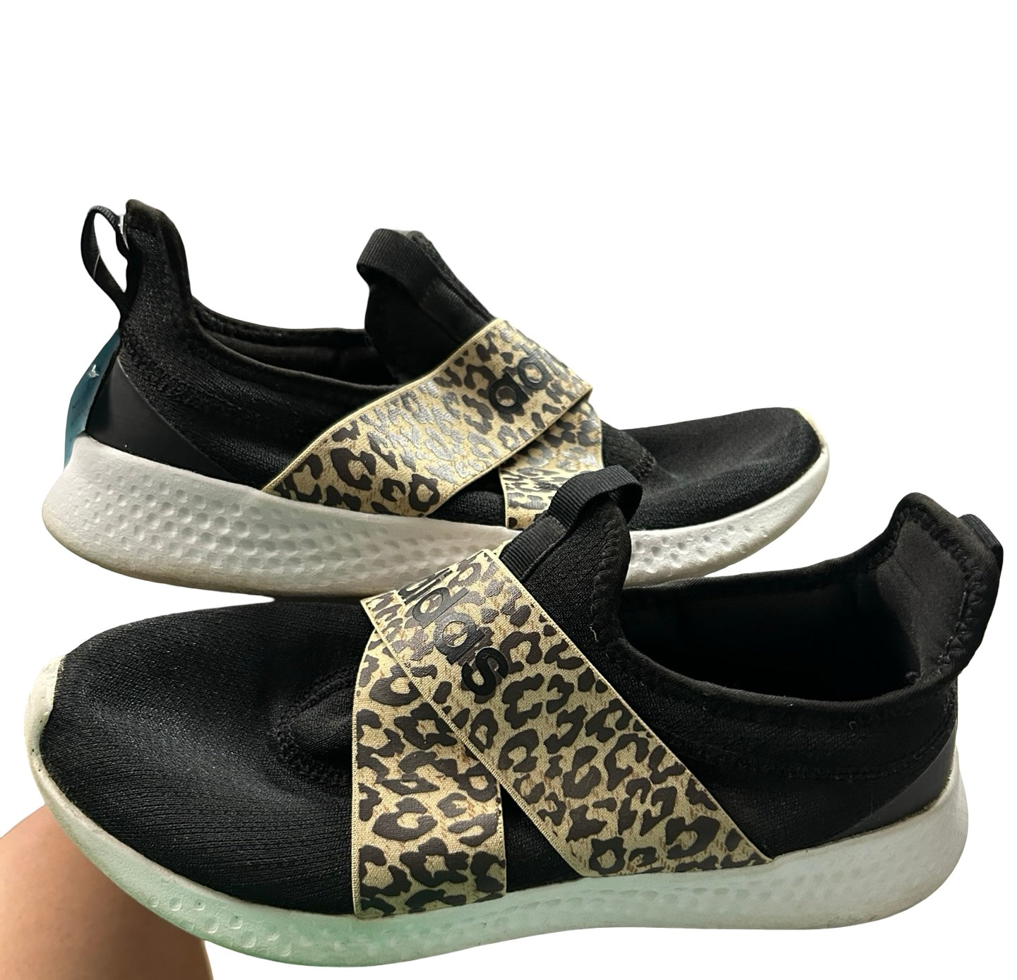 Womens 9 adidas