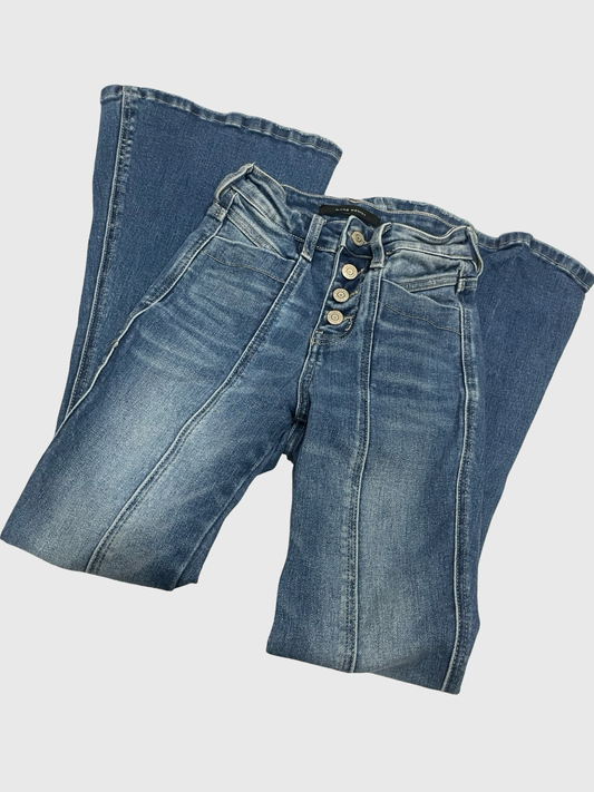 Women’s Flying Money Flares-22 (XS Fit)