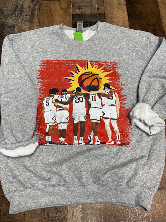 Women’s medium crewneck