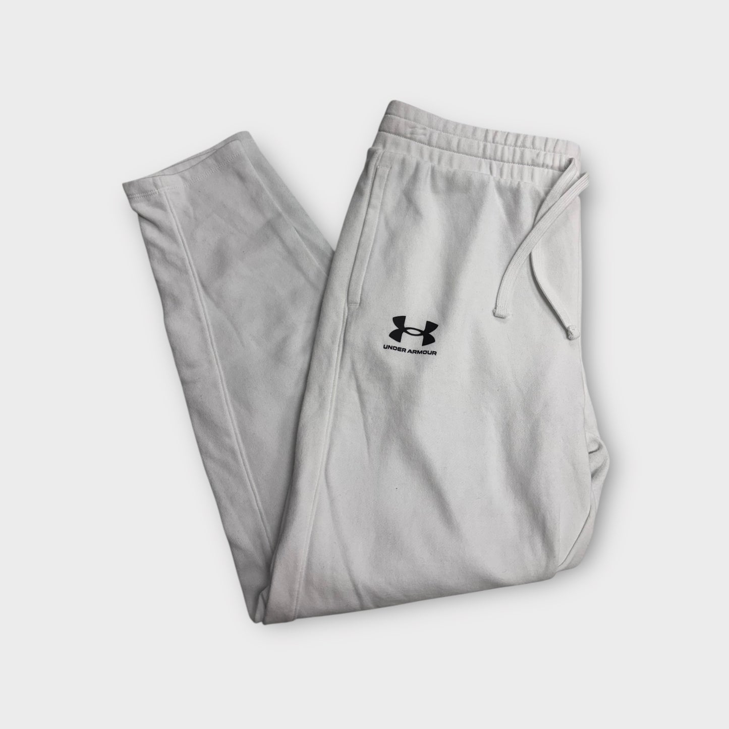Men’s large UA pants