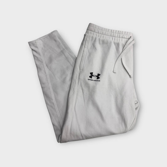 Men’s large UA pants