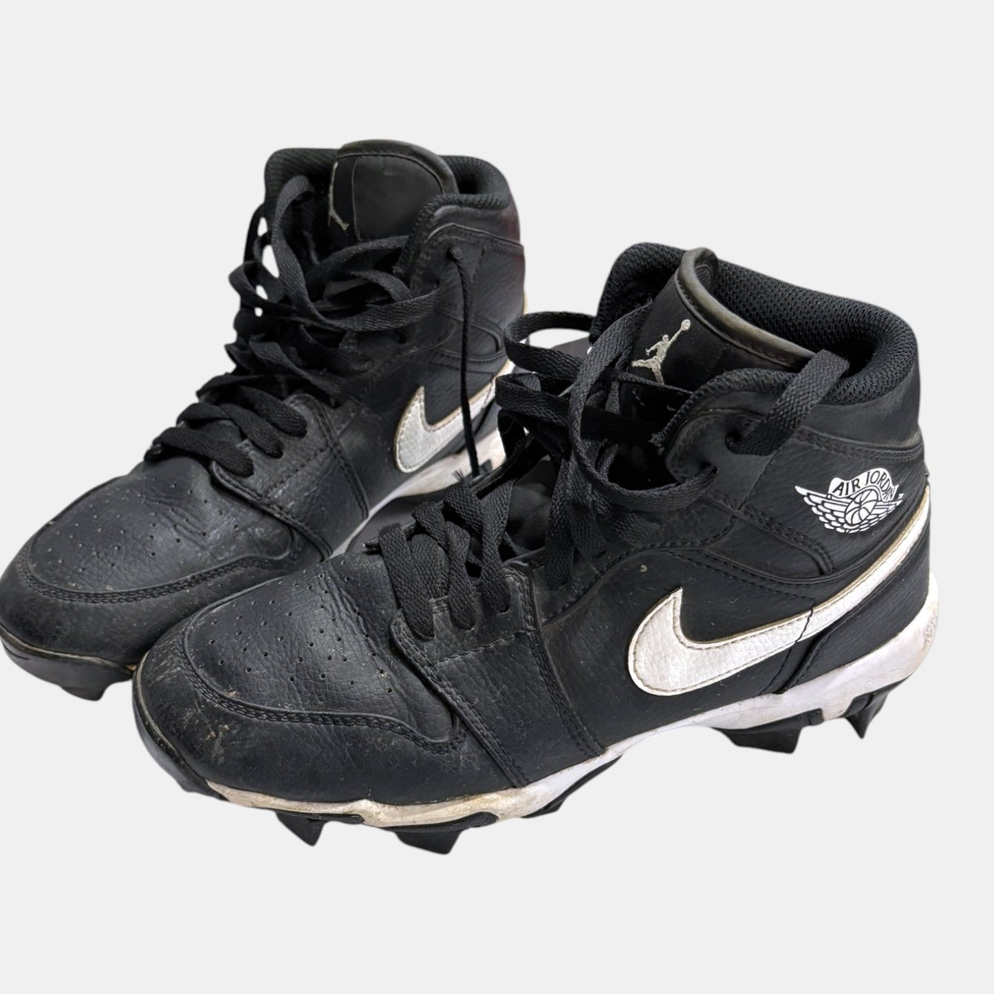 Youth Air Jordan cleats 5Y