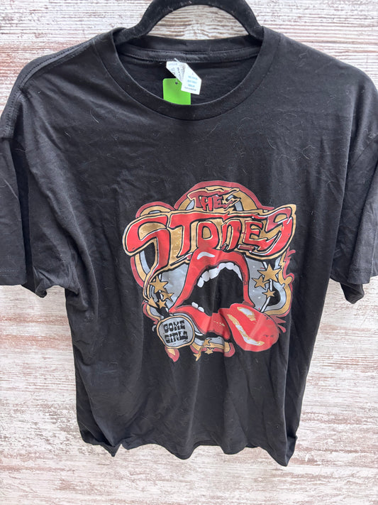 Women’s large graphic shirt