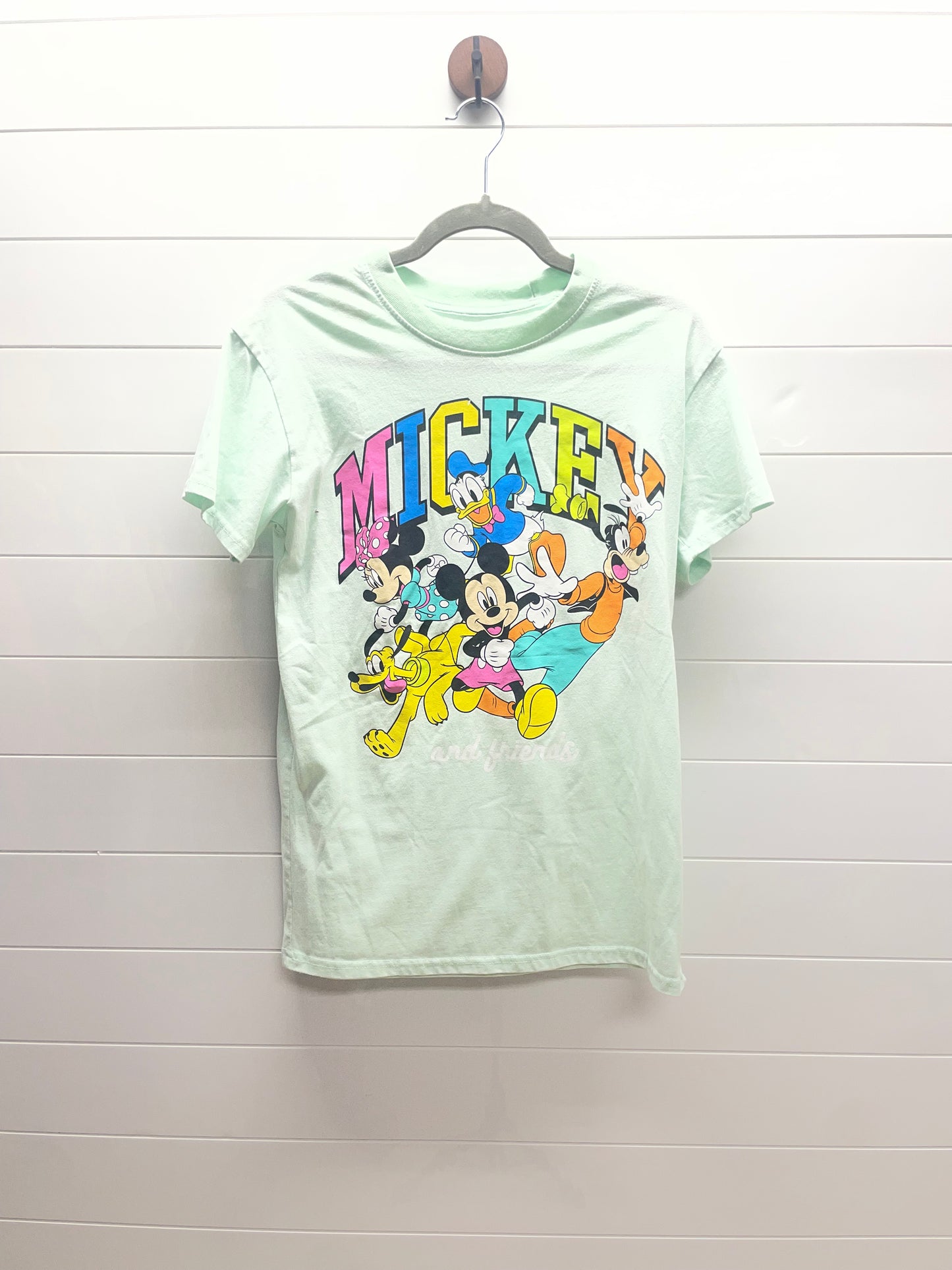 Women’s small tee