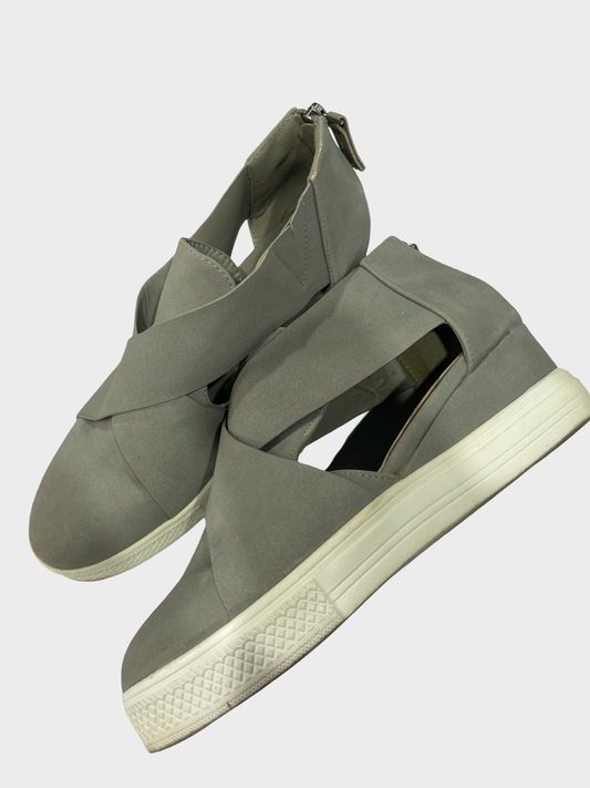 Women’s 8 Shoes