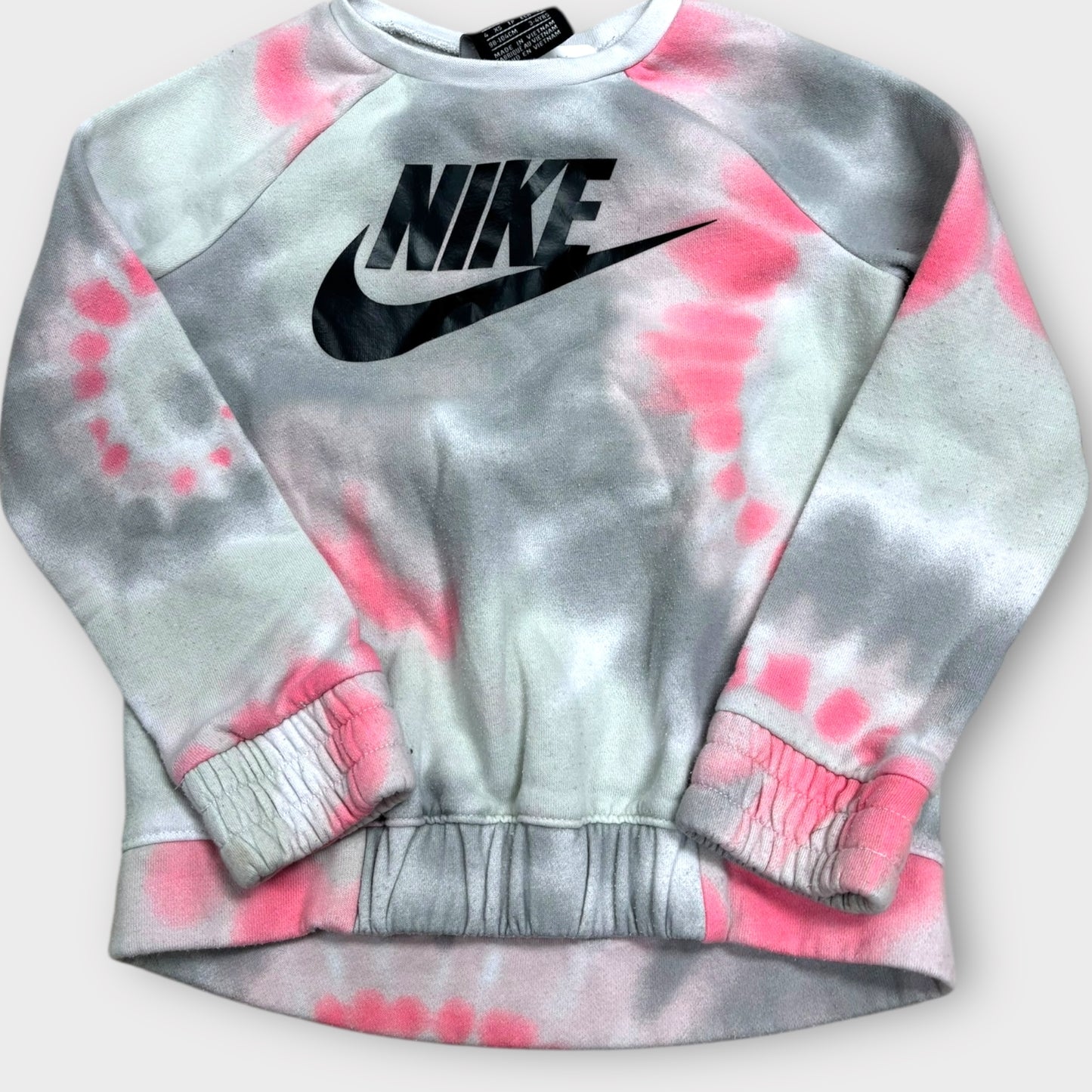 Girl’s 4 Nike - pilling