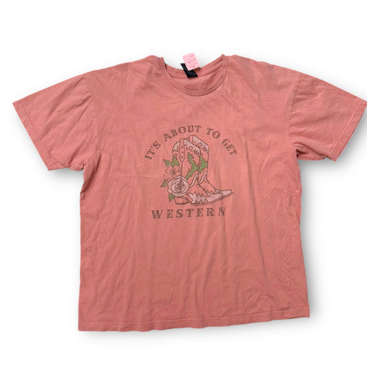 Women’s graphic tee- L/XL