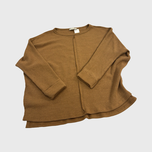 Womens Zenana sweater medium