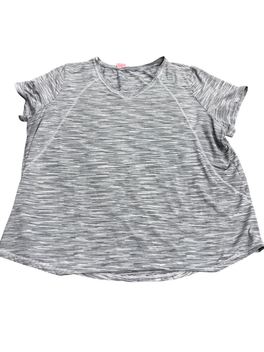 Women’s xl shirt