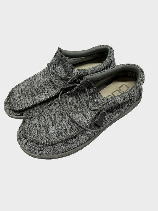 Men’s 9 like new hey dude