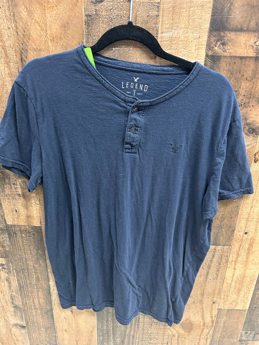 Mens large AE shirt