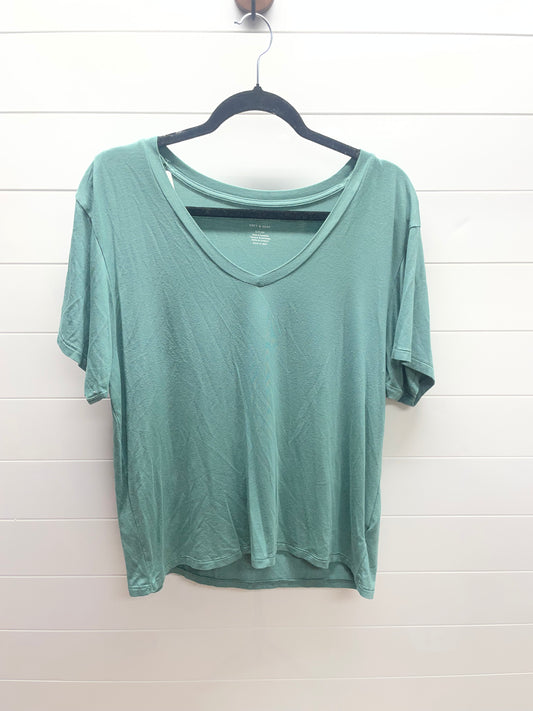 Women’s Small Shirt