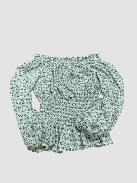 Women’s medium blouse