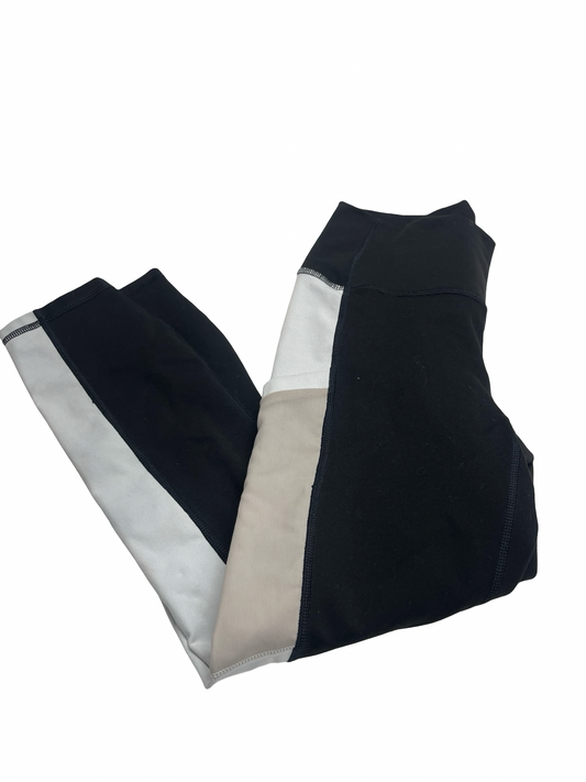 Women’s XS Fabletics Leggings Capri