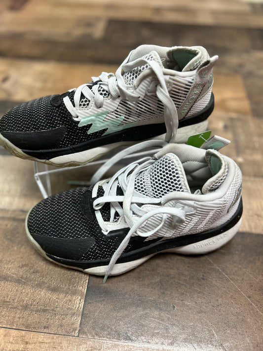4.5Y boys shoes
