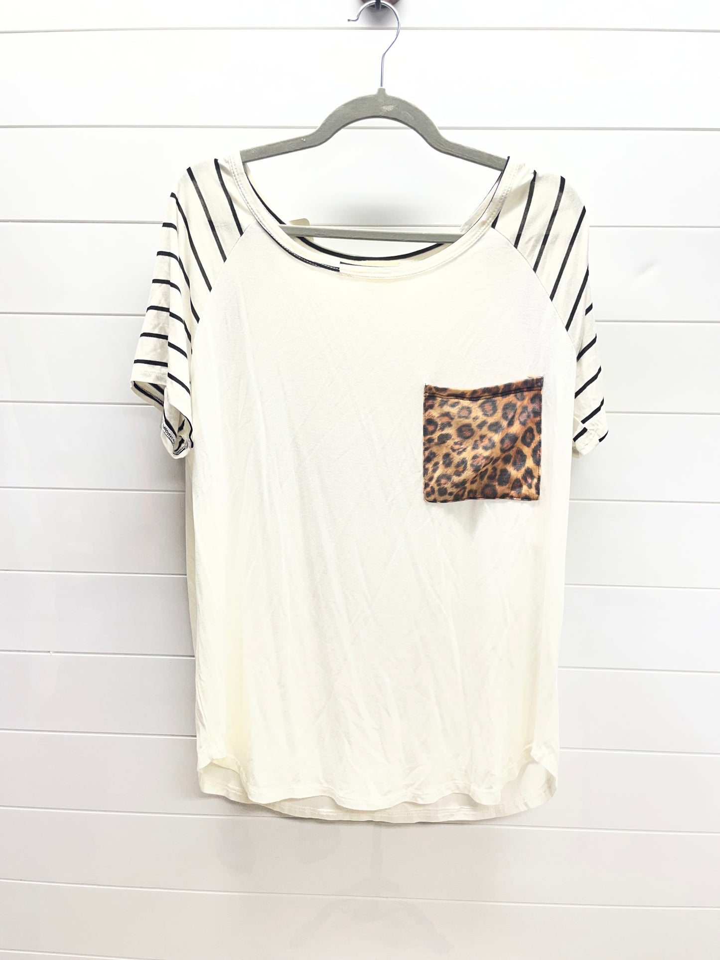Women’s large tee