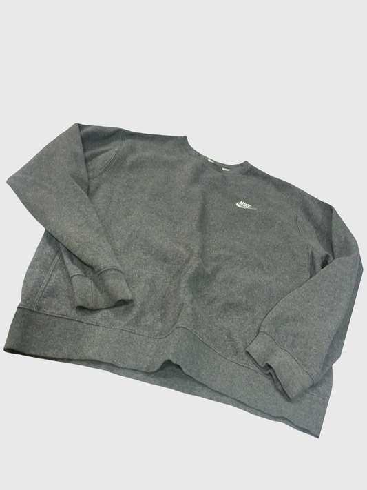 Women’s medium Nike Crewneck