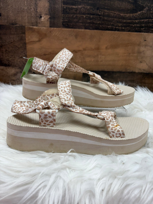 Women’s 7 sandals