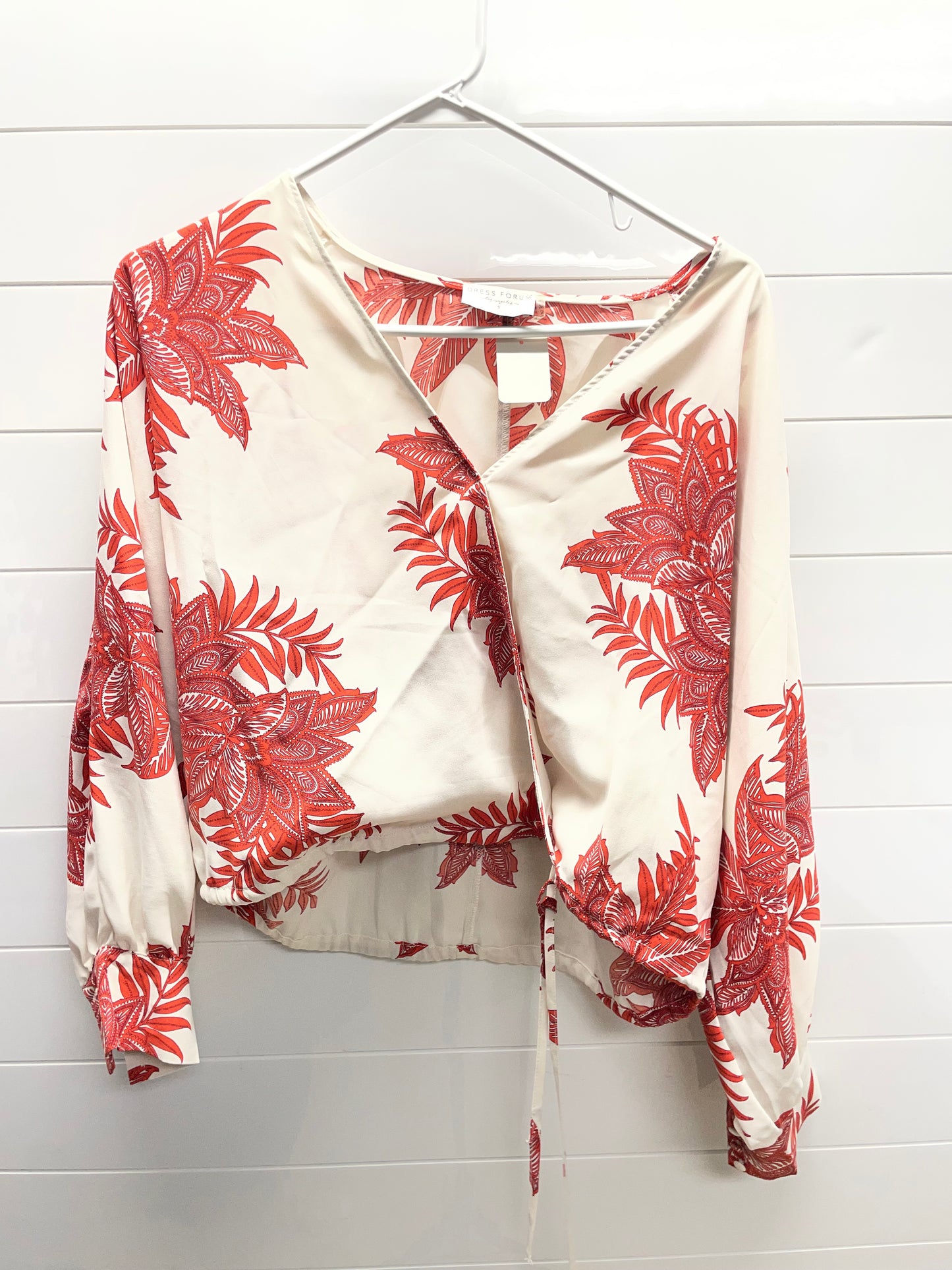 Women’s small long sleeve