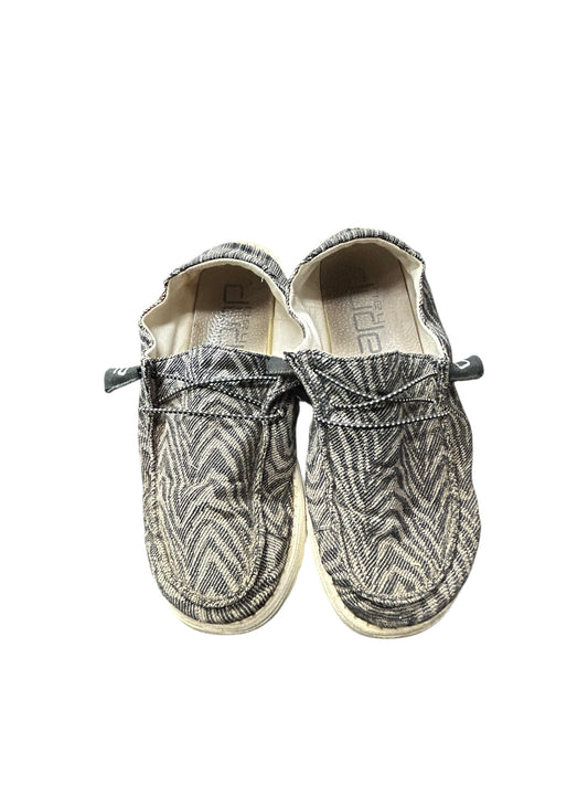 Womens 9 Hey Dudes-wear