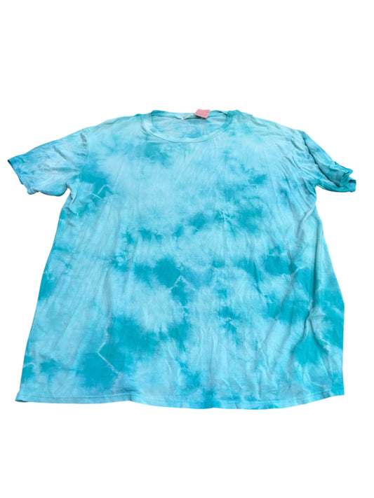 Women’s large shirt