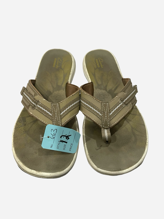 Women’s 12 Clarks Sandals
