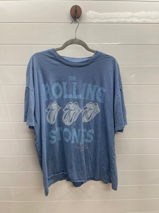 Women’s L/XL tee