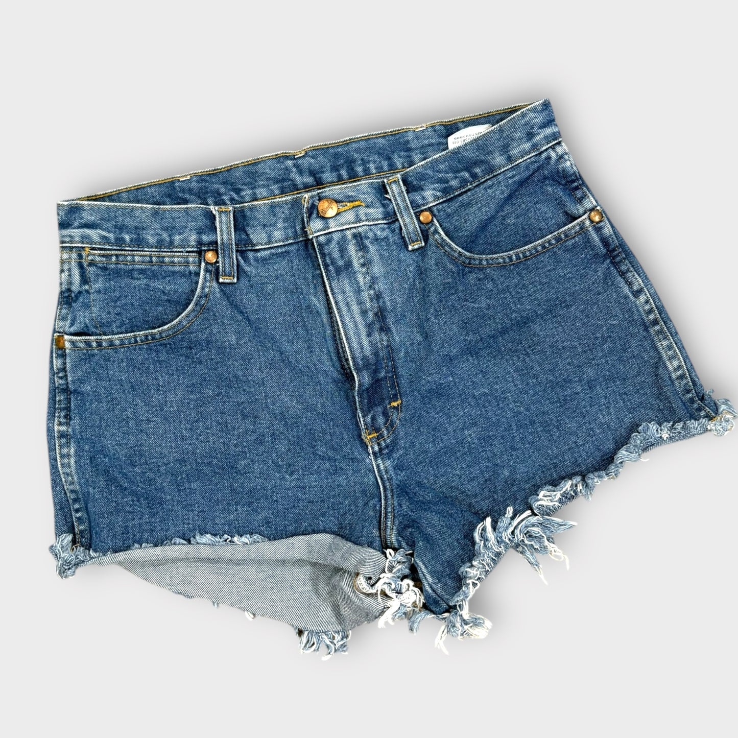 Women’s 30 wrangler shorts