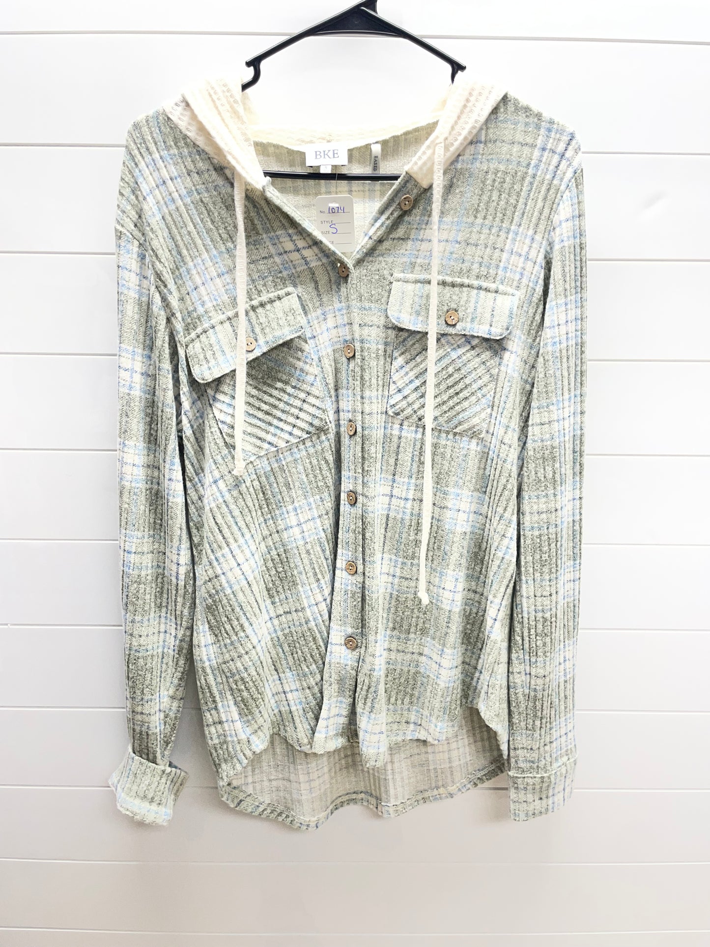 Women’s small BKE button up