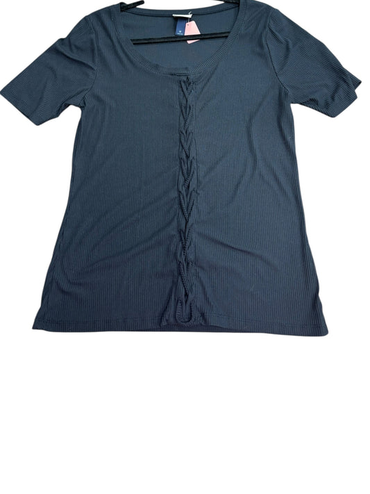 Women’s medium shirt