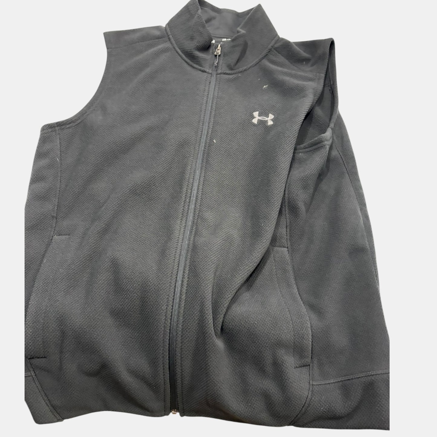 Men’s UA vest 2XL