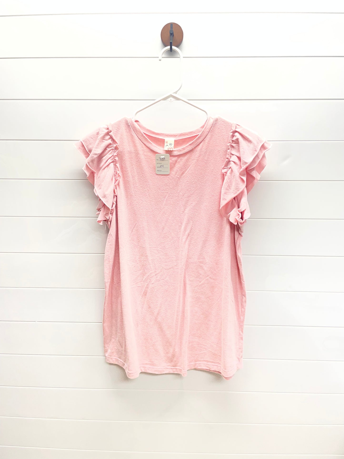 Women’s medium blouse