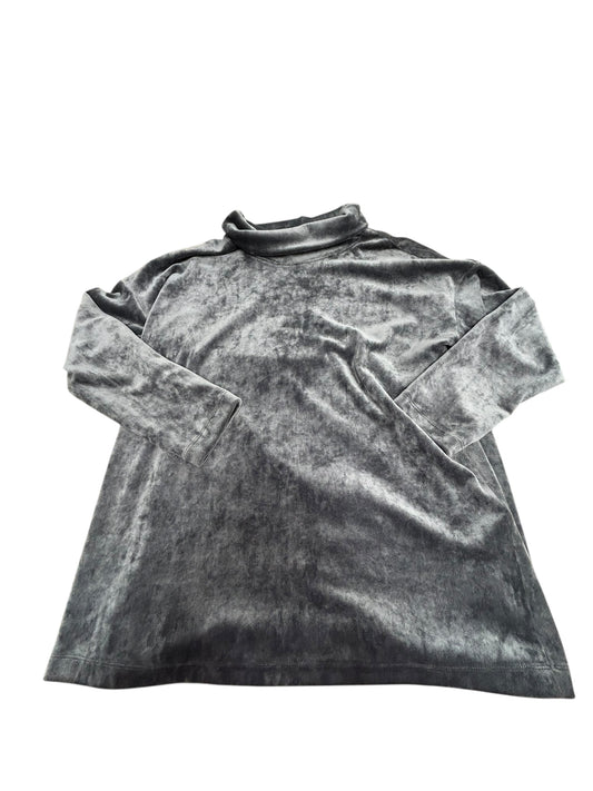 Women’s large long sleeve