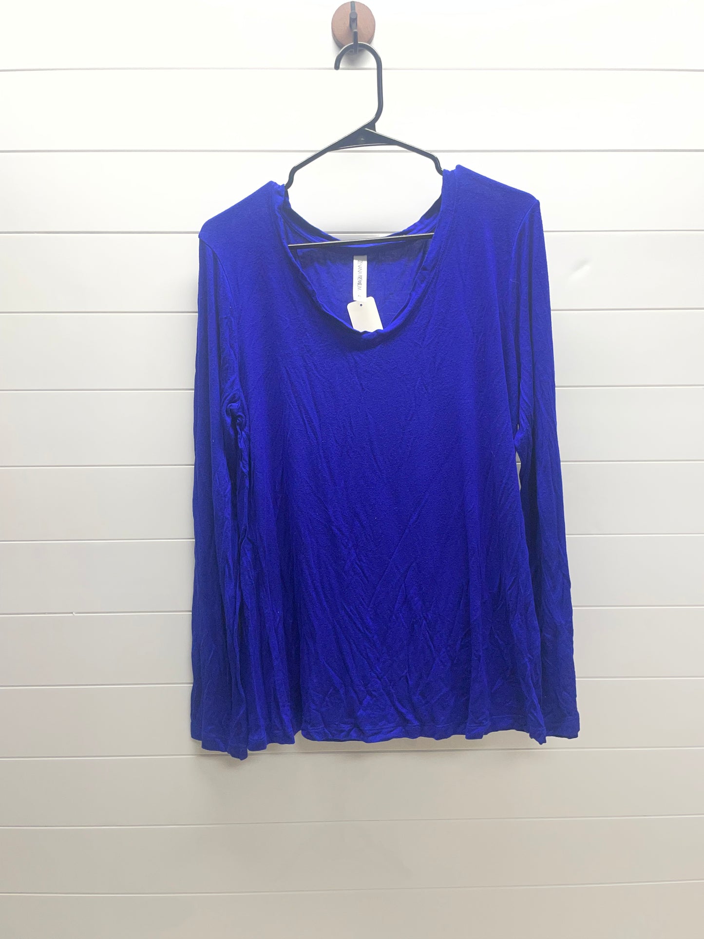 Women’s XL Long Sleeve