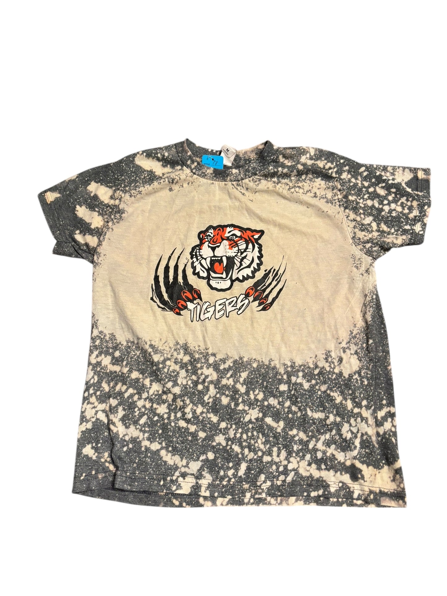 Girl’s medium shirt